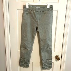 Tribal Jeans- Cropped